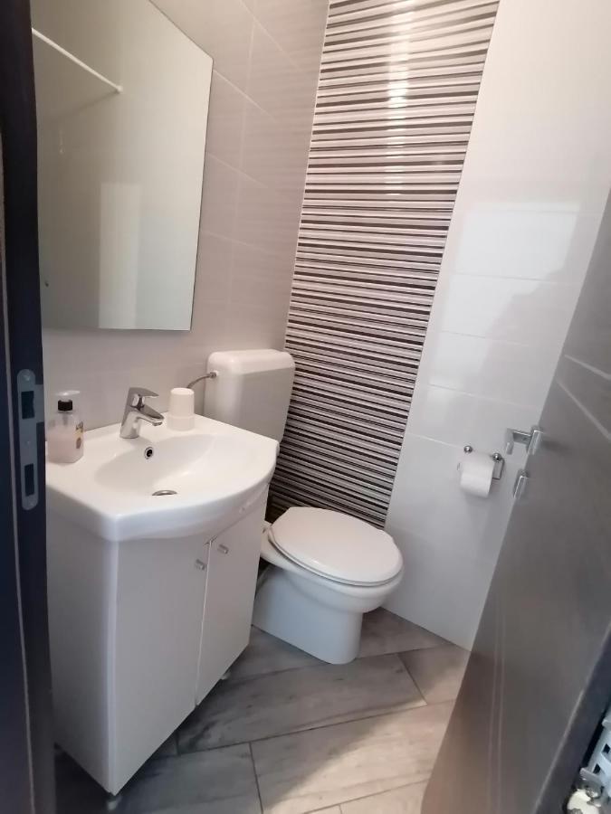 Villanova Apartments โปเรช ภายนอก รูปภาพ